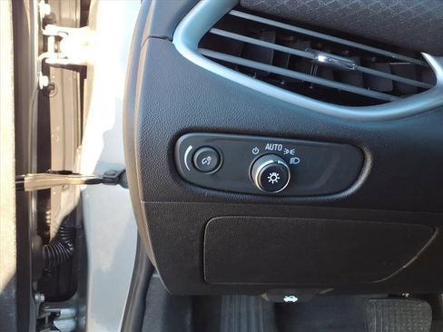 Used 2024 Chevrolet Malibu LT image 15