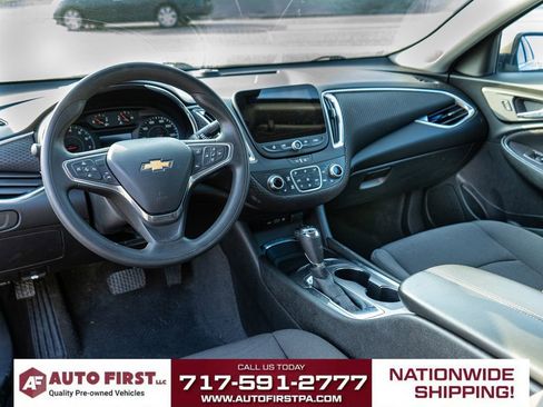 Used 2020 Chevrolet Malibu LT image 9