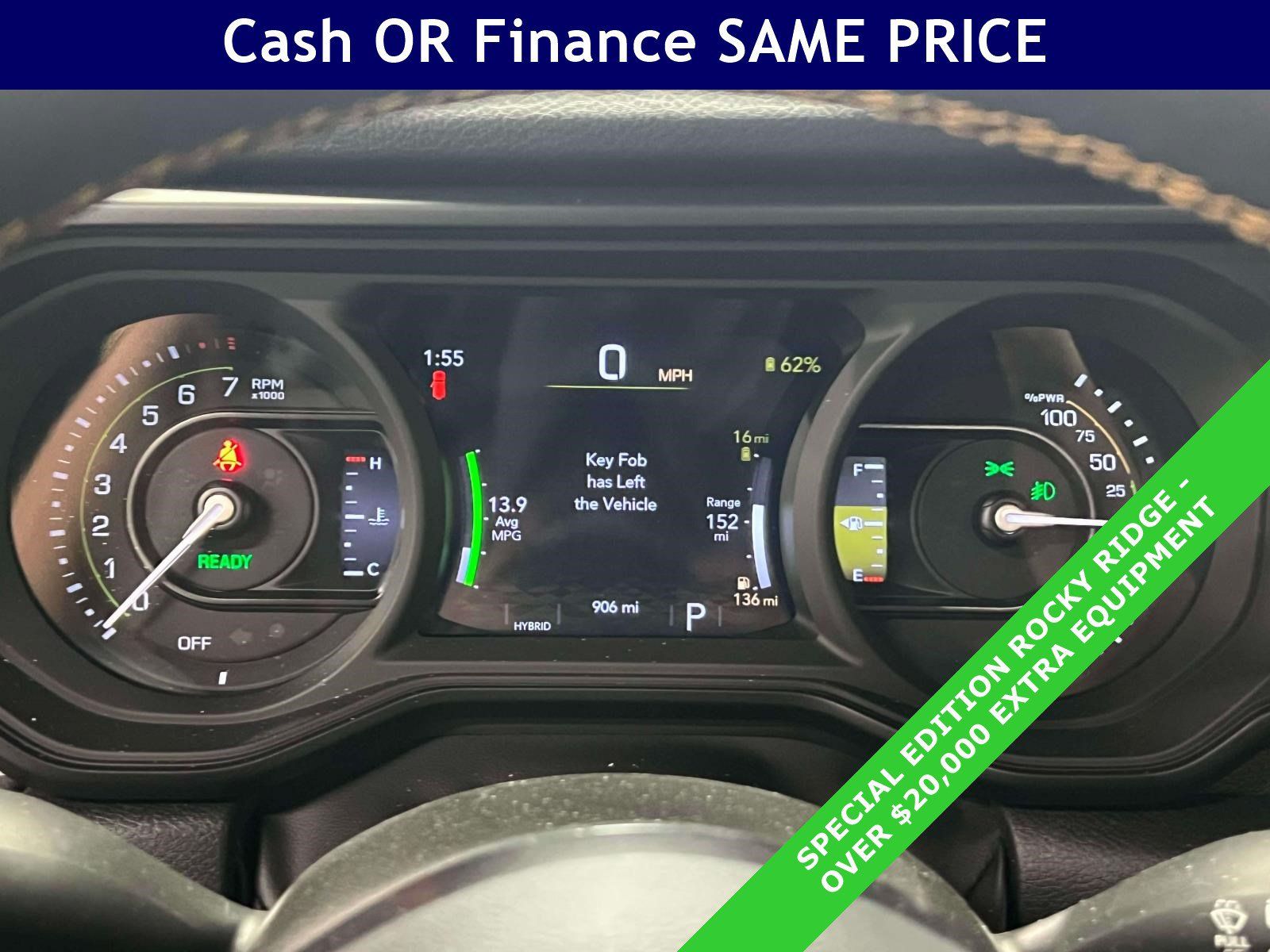 Used 2024 Jeep Wrangler Unlimited w/ Convenience Group AWD/4WD image 18