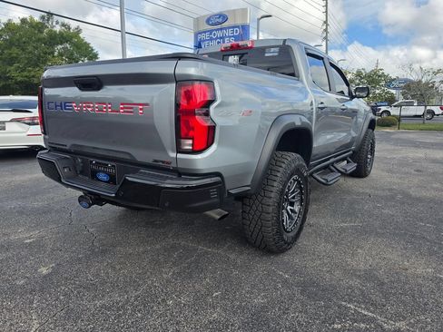Used 2025 Chevrolet Colorado ZR2 AWD/4WD image 3