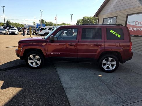 Used 2014 Jeep Patriot Latitude image 8