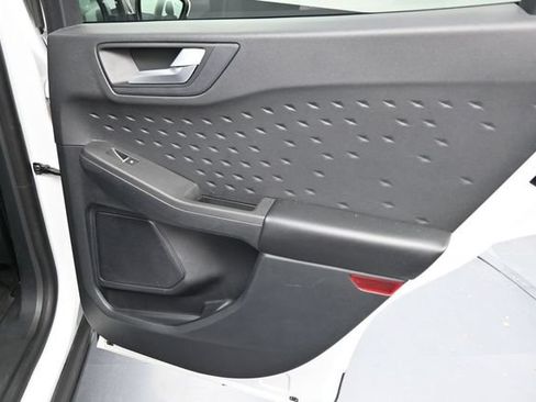 Used 2020 Ford Escape SEL FWD image 28