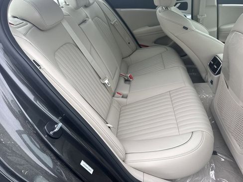 New 2026 Genesis G70 2.5T Prestige RWD image 15