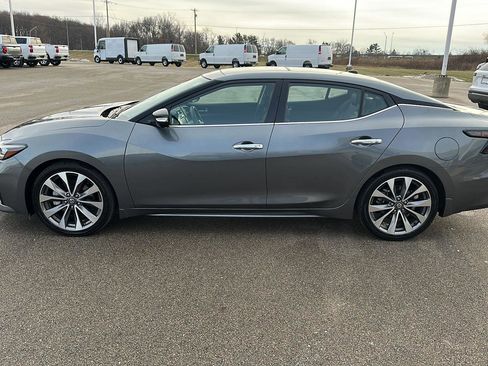 Used 2022 Nissan Maxima Platinum w/ Sport Mat Group image 3