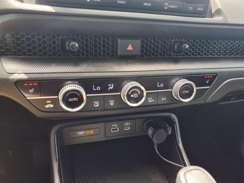 Used 2025 Honda CR-V EX image 21