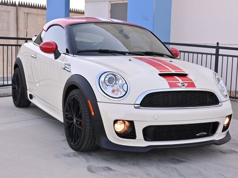 Used 2012 MINI Cooper Coupe John Cooper Works FWD image 9