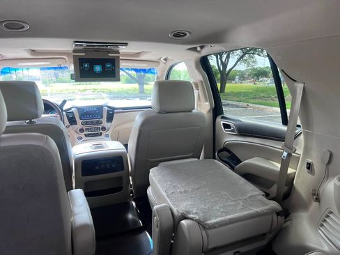 Used 2019 GMC Yukon Denali w/ Denali Ultimate Package RWD image 34