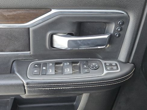 Used 2023 RAM 2500 Laramie image 24