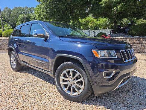 Used 2015 Jeep Grand Cherokee Limited w/ Trailer Tow Group IV AWD/4WD image 31
