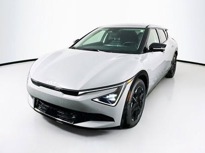 New 2025 Kia EV6 Wind