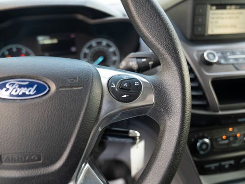 Used 2022 Ford Transit Connect XL image 35