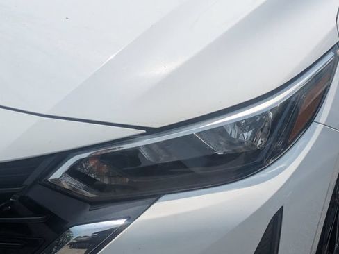 Used 2024 Nissan Sentra SV FWD image 10