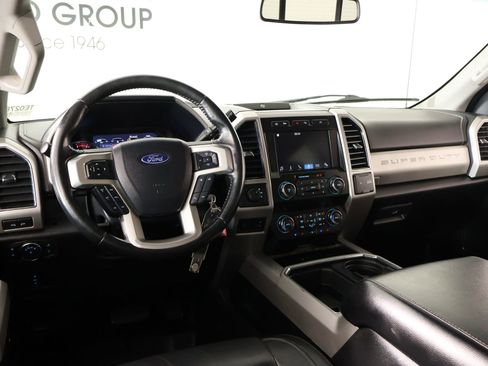 Used 2019 Ford F350 Lariat w/ Chrome Package image 2