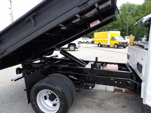 Used 2019 Ford F350 XL w/ Power Equipment Group RWD image 63