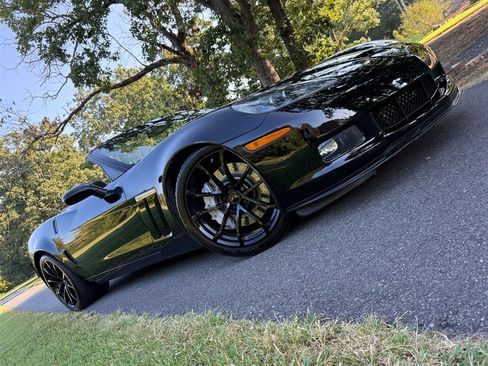 Used 2010 Chevrolet Corvette Grand Sport w/ Preferred Equipment Group RWD image 32