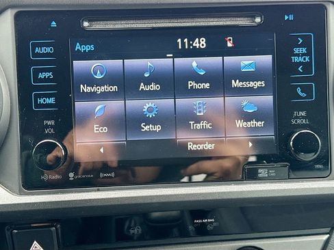 Used 2018 Toyota Tacoma TRD Sport w/ Technology Package RWD image 16