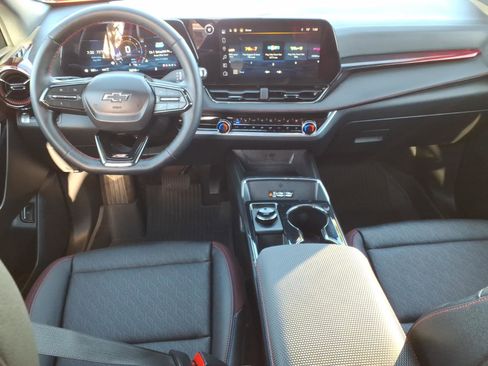 Used 2025 Chevrolet Equinox RS w/ Safety and Technology Package AWD/4WD image 11
