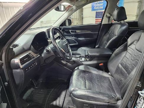 Used 2022 Kia Telluride SX w/ SX Prestige Package image 9
