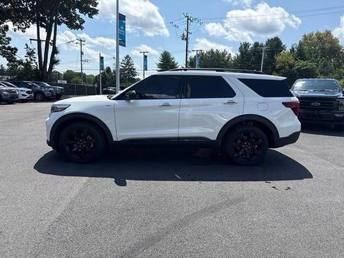 Certified 2023 Ford Explorer ST-Line w/ Class IV Trailer Tow Package AWD/4WD image 4