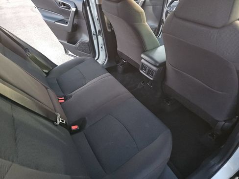 Used 2024 Toyota RAV4 LE AWD/4WD image 11