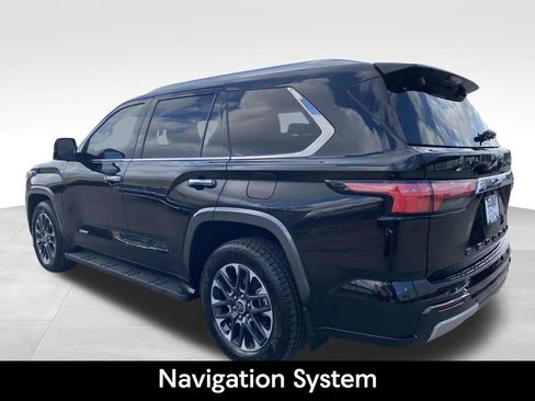 Used 2024 Toyota Sequoia Limited image 3