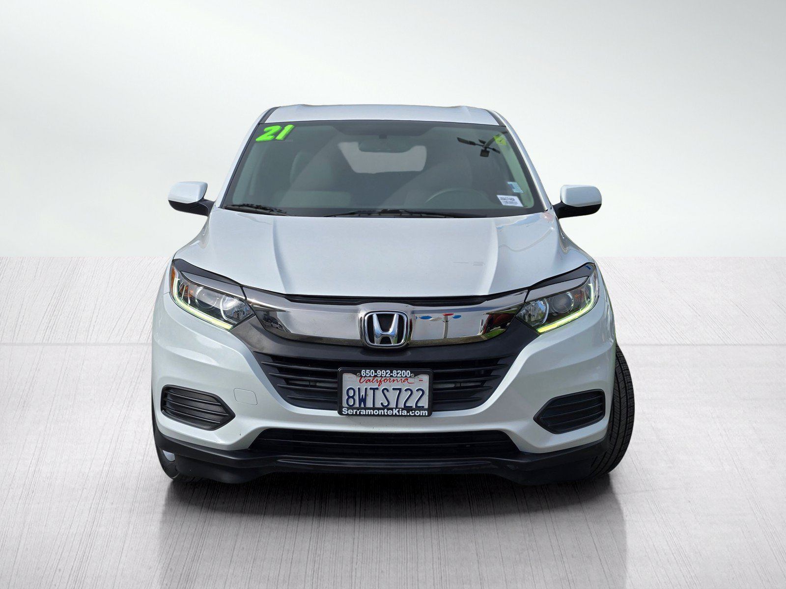 Used 2021 Honda HR-V LX image 2