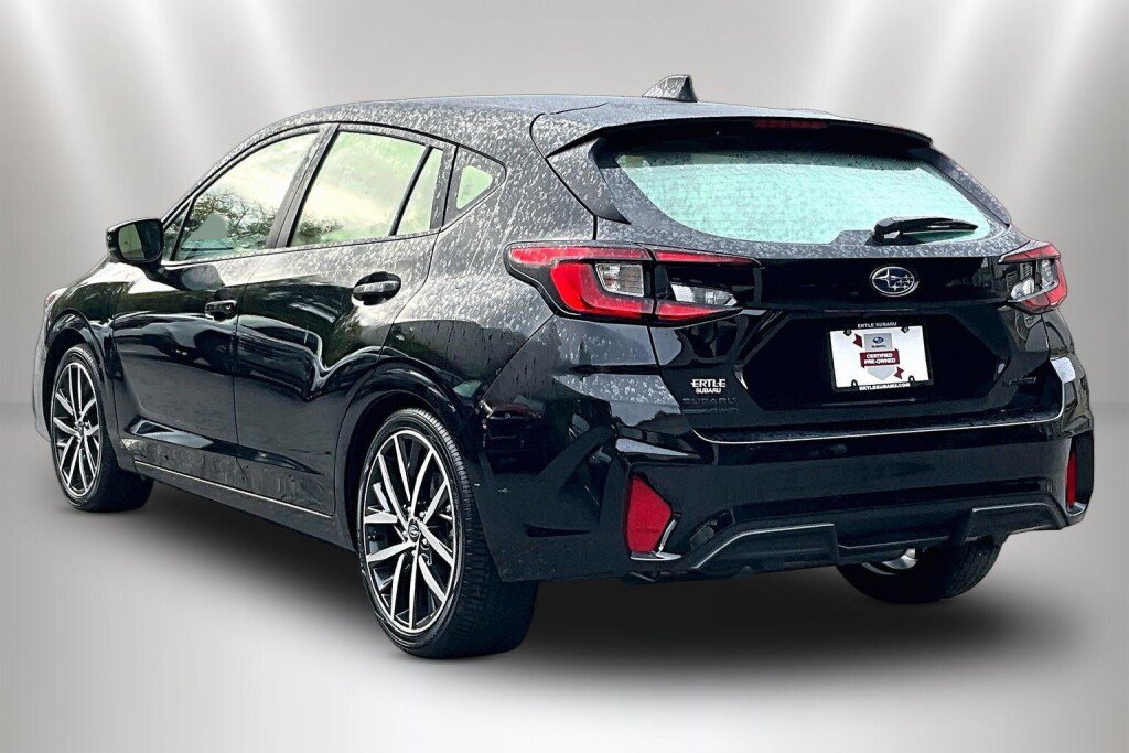 Certified 2026 Subaru Impreza 2.0i Sport AWD/4WD image 4