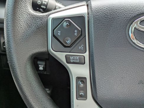 Used 2025 Ford Expedition Platinum AWD/4WD image 28