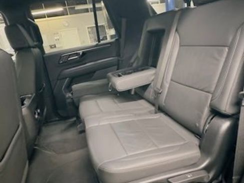 Used 2025 Chevrolet Tahoe LT image 47