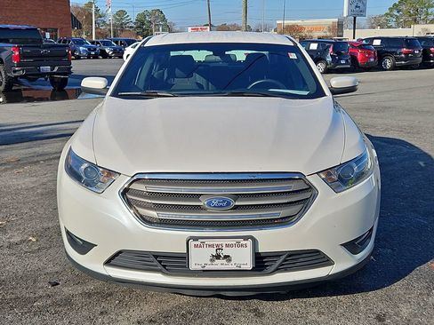 Used 2019 Ford Taurus SEL w/ Equipment Group 201A image 2
