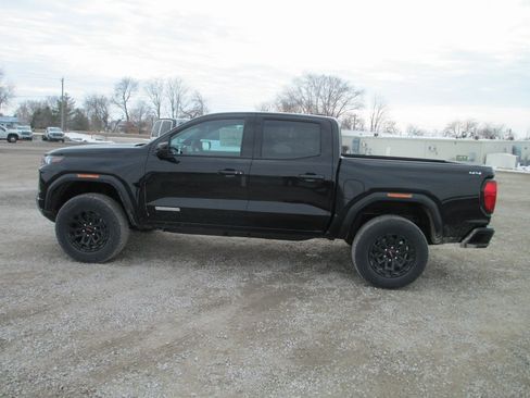 New 2026 GMC Canyon Elevation w/ Convenience Package image 7