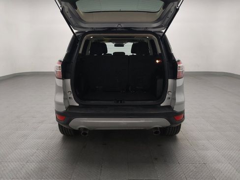 Used 2017 Ford Escape SE FWD image 29