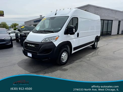 Used 2023 RAM ProMaster 2500 FWD image 1