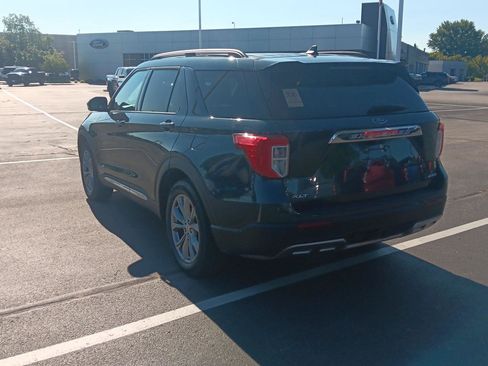 Used 2023 Ford Explorer XLT w/ Equipment Group 202A AWD/4WD image 6