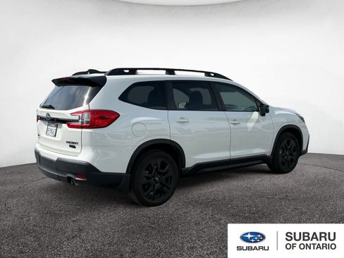 Used 2023 Subaru Ascent Onyx Edition Limited image 5
