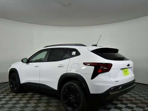 New 2026 Chevrolet Trax ACTIV image 14