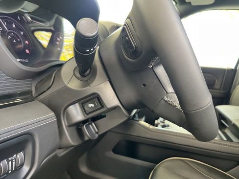 New 2023 RAM 2500 Limited image 37