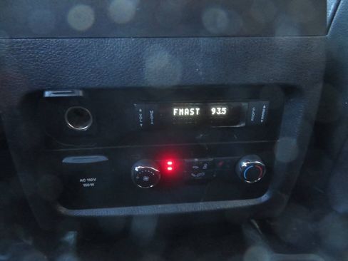 Used 2016 Lincoln Navigator L Reserve AWD/4WD image 21