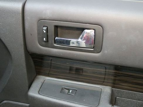 Used 2019 Ford Flex SEL w/ Equipment Group 202A image 8