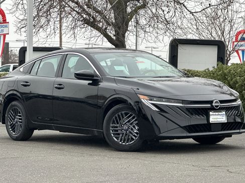 New 2026 Nissan Sentra SV image 2