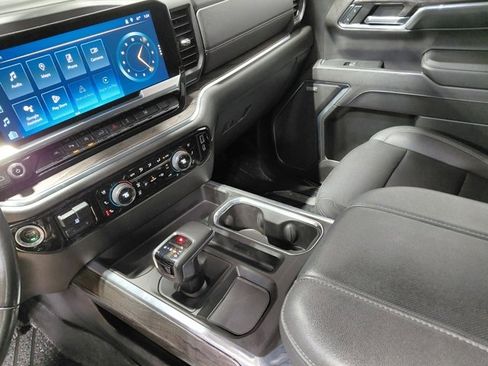 Certified 2023 Chevrolet Silverado 1500 LTZ w/ LTZ Convenience Package II image 32