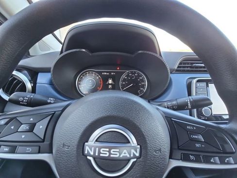 New 2025 Nissan Versa SV image 25