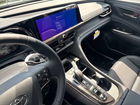 New 2026 Toyota Crown Signia AWD/4WD image 20