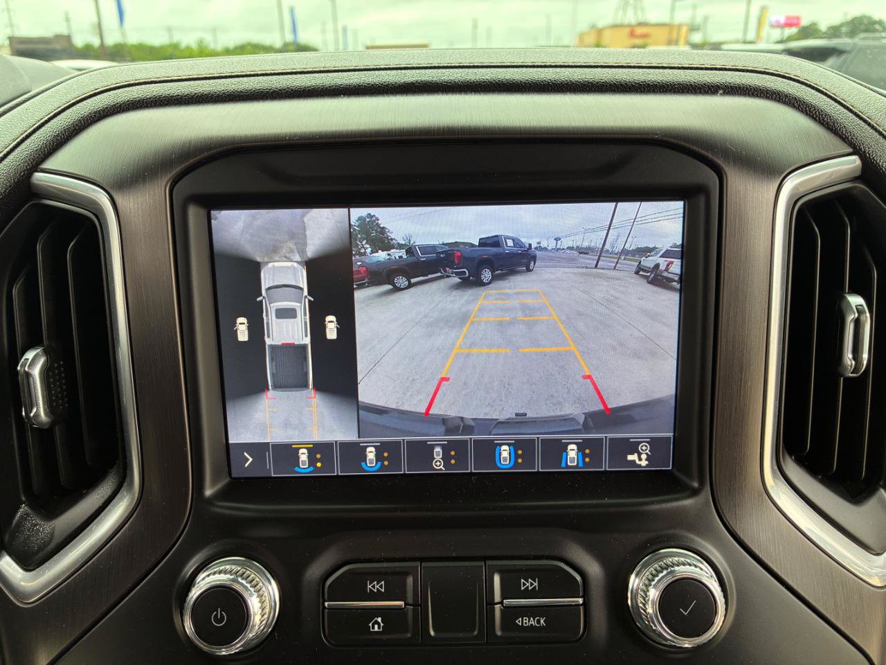 Used 2019 GMC Sierra 1500 AT4 w/ AT4 Premium Package AWD/4WD image 22