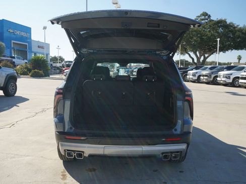 New 2026 Chevrolet Traverse LT image 9