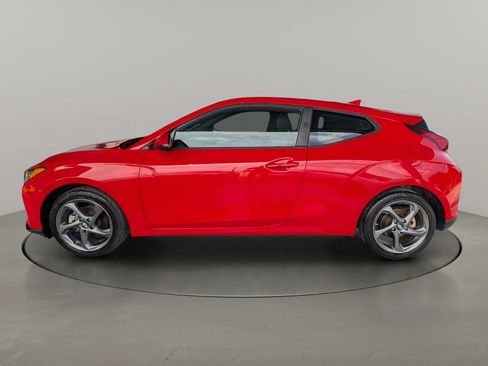 Used 2019 Hyundai Veloster 2.0 FWD image 2
