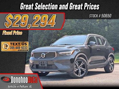 Used 2025 Volvo XC40 B5 Core