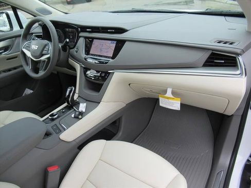 New 2025 Cadillac XT5 Premium Luxury w/ Technology Package image 11