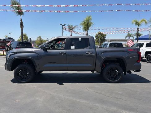 New 2026 Toyota Tundra Limited AWD/4WD image 6