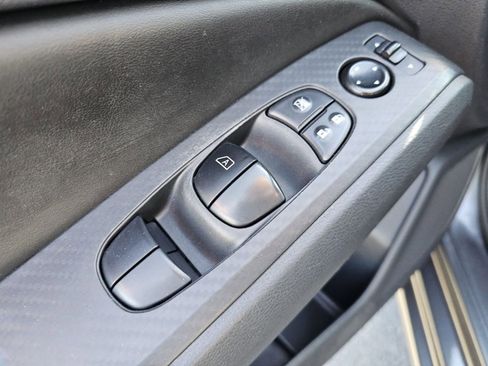 Used 2022 Nissan Altima 2.5 SV AWD/4WD image 27